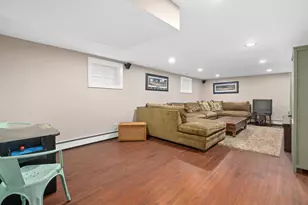 652 S Fairview Ave, Elmhurst, IL 60126 - Photo 27