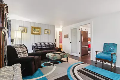 4552 W 89th Street, Hometown, IL 60456 - Photo 5