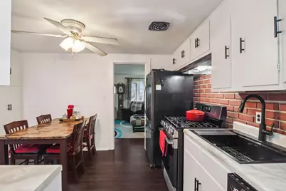 4552 W 89th Street, Hometown, IL 60456 - Photo 9