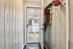 4552 W 89th St, Hometown, IL 60456 - Photo 19