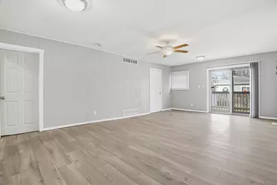 510 Forest Glen Drive, Round Lake Park, IL 60073 - Photo 11