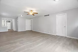 510 Forest Glen Dr, Round Lake Park, IL 60073 - Photo 13