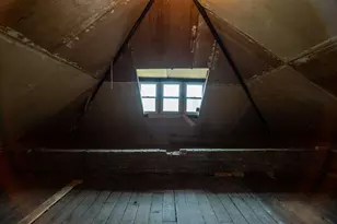 8018 S Bennett Ave, Chicago, IL 60617 - Photo 25