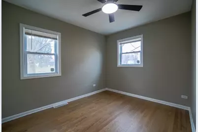 2315 Elim Avenue, Zion, IL 60099 - Photo 17