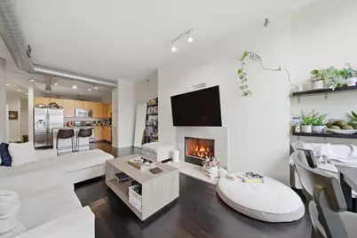 720 N Larrabee Street #712, Chicago, IL 60654 - Photo 3