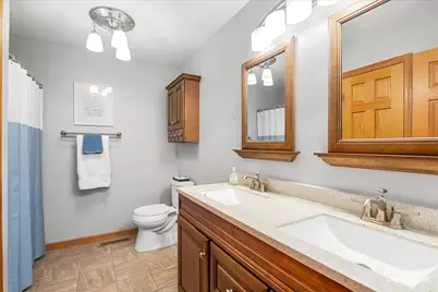 1075 S Illinois Street, Coal City, IL 60416 - Photo 9