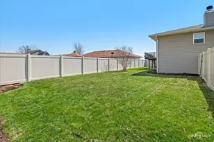 1075 S Illinois St, Coal City, IL 60416 - Photo 23