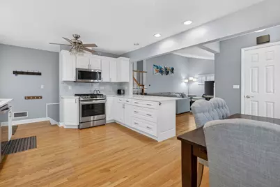 10845 Claridge Avenue, Westchester, IL 60154 - Photo 13