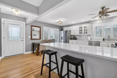 10845 Claridge Avenue, Westchester, IL 60154 - Photo 11