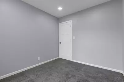 1295 Foxcroft Drive, Aurora, IL 60506 - Photo 17