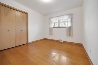 2701 Lee Street, Melrose Park, IL 60164 - Photo 15