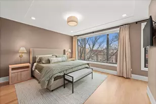 825 W Buckingham Pl, Chicago, IL 60657 - Photo 13