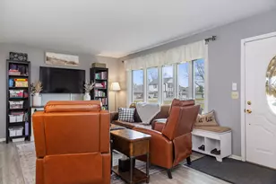 1N264 Darling St, Carol Stream, IL 60188 - Photo 3