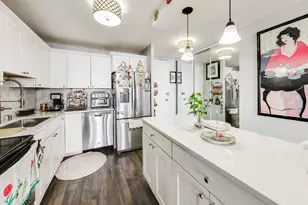 1660 N La Salle Dr, Chicago, IL 60614 - Photo 13