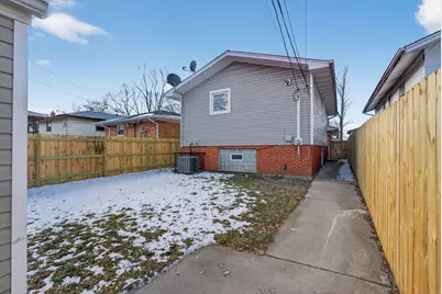 11539 S Carpenter Street, Chicago, IL 60643 - Photo 25