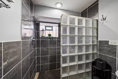 608 Morris Avenue, Bellwood, IL 60104 - Photo 23