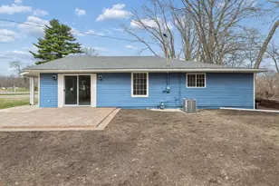 1624 Chicago St, Dixon, IL 61021 - Photo 5