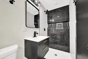 15056 Wabash Ave, South Holland, IL 60473 - Photo 9