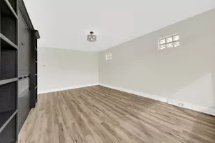 15056 Wabash Ave, South Holland, IL 60473 - Photo 5