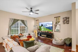 2406 Brush Hill Cir, Joliet, IL 60432 - Photo 5