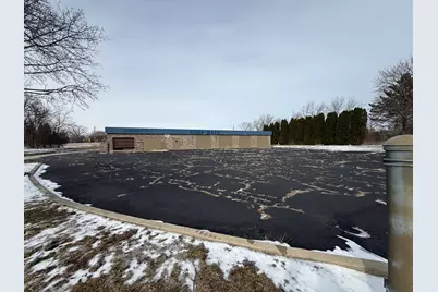 335 S Prospect Avenue, Bartlett, IL 60103 - Photo 3