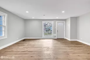 338 Indianwood Dr, Park Forest, IL 60466 - Photo 7