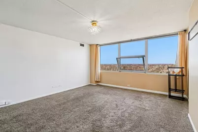 7234 W North Avenue #1408, Elmwood Park, IL 60707 - Photo 13