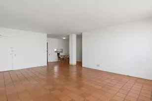 5530 S Shore Dr, Chicago, IL 60637 - Photo 3