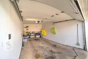 6028 Kit Carson Dr, Hanover Park, IL 60133 - Photo 17