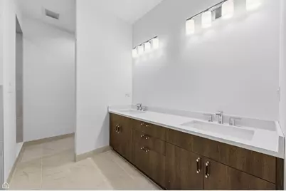 2832 W Wilcox Street, Chicago, IL 60612 - Photo 23