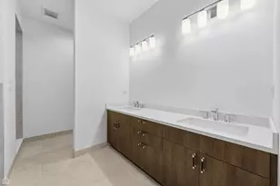 2832 W Wilcox St, Chicago, IL 60612 - Photo 23