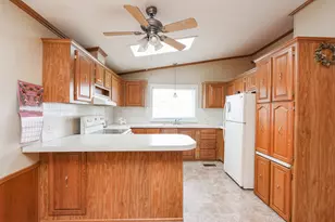 59 Maple Ridge, Manteno, IL 60950 - Photo 3