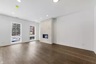 2832 W Wilcox St, Chicago, IL 60612 - Photo 3