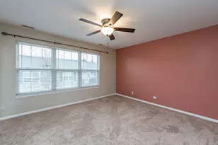 2879 Falling Waters Dr, Lindenhurst, IL 60046 - Photo 15