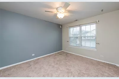 2879 Falling Waters Drive #2879, Lindenhurst, IL 60046 - Photo 19