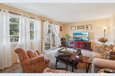 1622 Durham Court, Crystal Lake, IL 60014 - Photo 9