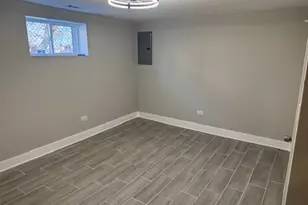 9713 S Ellis Ave, Chicago, IL 60628 - Photo 21