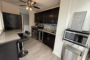 6700 S South Shore Dr, Chicago, IL 60649 - Photo 11