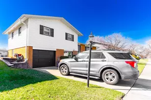 15414 Las Flores Ln, Oak Forest, IL 60452 - Photo 5