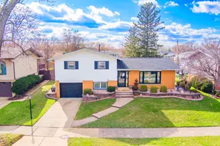 15414 Las Flores Ln, Oak Forest, IL 60452 - Photo 1