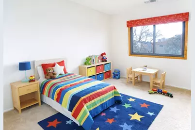 [Address not provided], Wheeling, IL 60090 - Photo 17