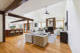 131 W Everett Rd, Lake Forest, IL 60045 - Photo 3