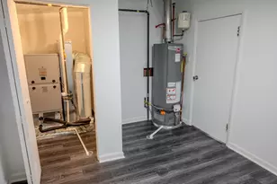 15915 Cottage Grove Ave, South Holland, IL 60473 - Photo 21