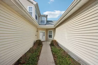 1410 Essex Street, Algonquin, IL 60102 - Photo 3