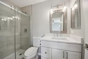 1410 Essex St, Algonquin, IL 60102 - Photo 15