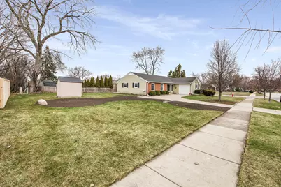 904 W Lynnwood Avenue, Arlington Heights, IL 60004 - Photo 29