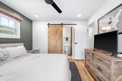 904 W Lynnwood Avenue, Arlington Heights, IL 60004 - Photo 25