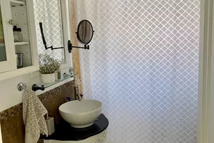 5328 W Drummond Pl, Chicago, IL 60639 - Photo 9