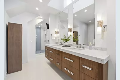 2436 N Surrey Court, Chicago, IL 60614 - Photo 31