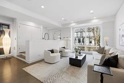 2436 N Surrey Court, Chicago, IL 60614 - Photo 5